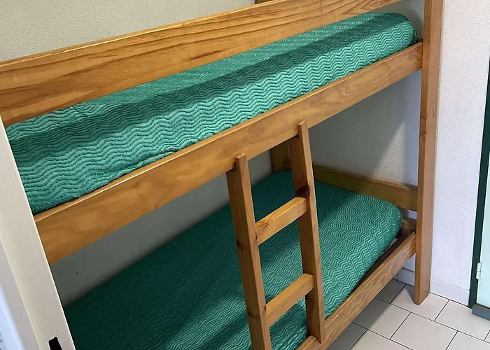 T2 Cabine, 4 Pers, Piscine, Parking, Proche - Fr-1-607-196 Agde